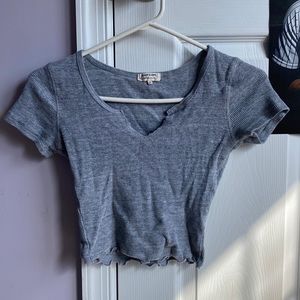 Heart & Hips Women’s Small Gray Henley cotton Crop Top Tee